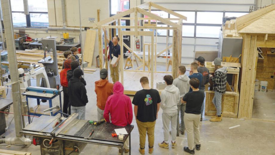 job site construction tour program